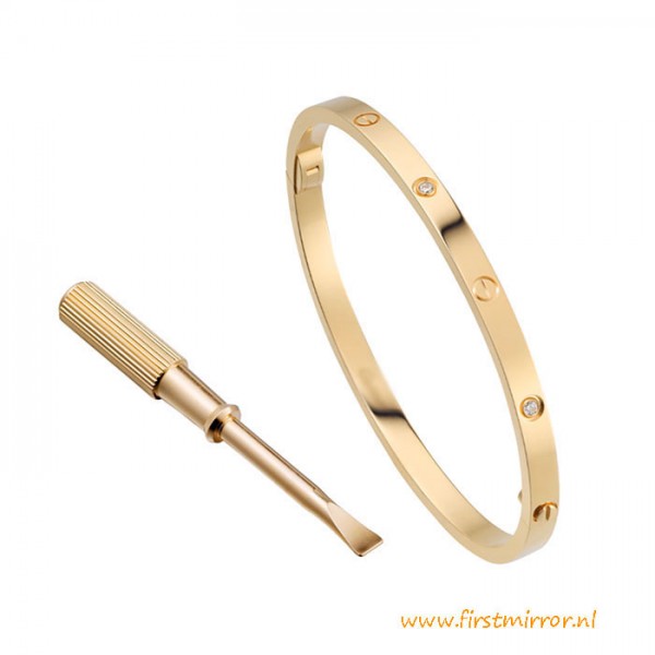 Top Quality Small Model Love Bracelet