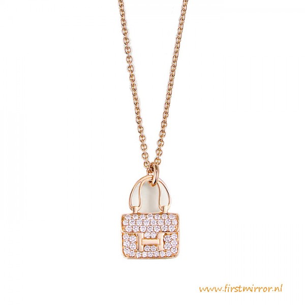 Top Quality H Amulettes Constance Pendant