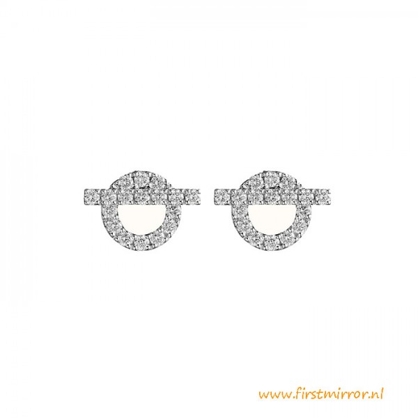 Top Quality Finesse Earrings Set with Diamonds