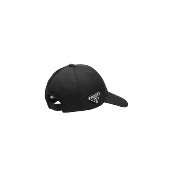 Top Quality Nylon Baseball Cap Enameled Metal Triangle