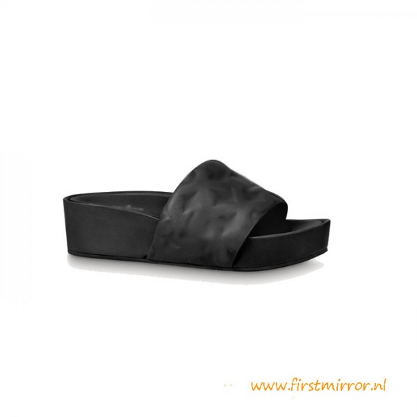 Top Quality Jumbo Flatform Mule Monogram-embossed Lambskin