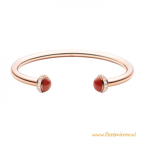 Top Quality Possession Open Bangle Bracelet with 30 Diamonds