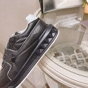 Top Quality Lace-up Sneakers Features Rockstud