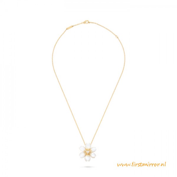 Top Quality Rose de Noël Pendant Mini with Diamond Mother-of-pearl